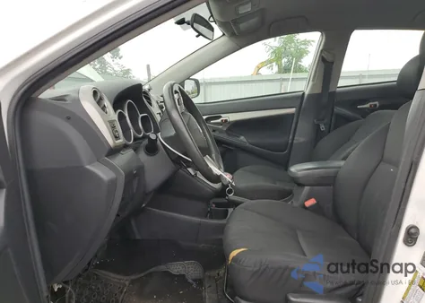 2013 Toyota Corolla Matrix z USA, uszkodzony, nr VIN 2T1KU4EE7DC979617